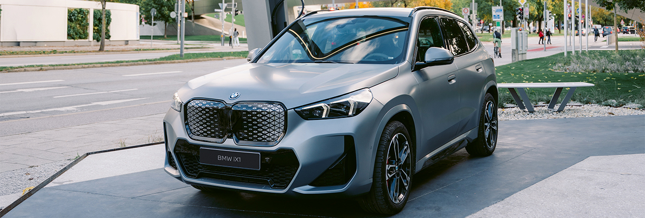 BMW X5 – IKONA, KAS NOSAKA STANDARTUS.